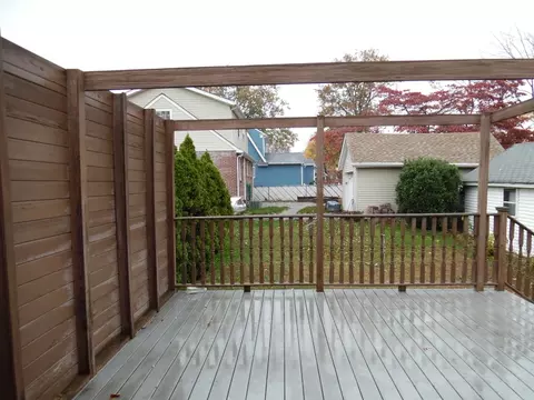 307 Chestnut St, Middlesex, NJ 08846 photo 7