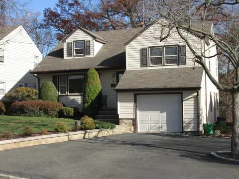 9 Gary Rd, Summit, NJ 07901 photo 2