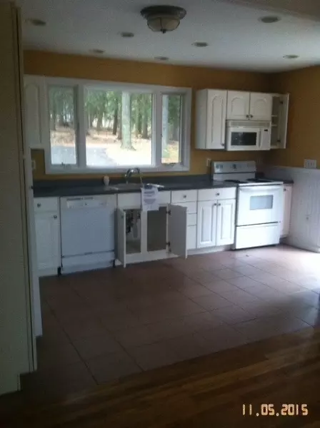 110 Upper Sunset Dr, Long Valley, NJ 07853 photo 2