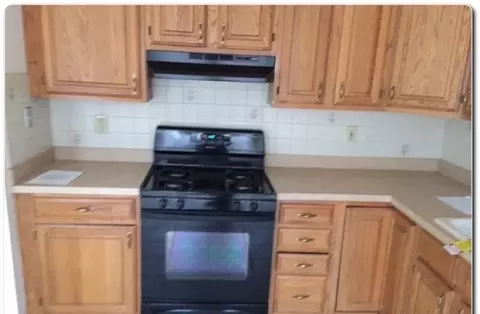 95 Bobolink Ct, Wayne, NJ 07470 photo 5