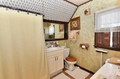 51 Dodd St, Nutley, NJ 07110 photo 9