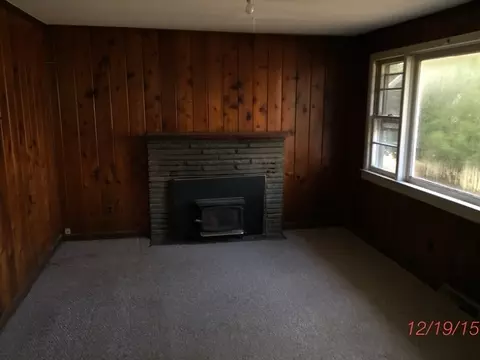 92 Crescent Dr, Newton, NJ 07860 photo 2