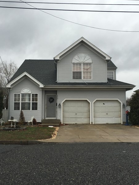 239 Progress St, Riverside, NJ 08075 photo 1