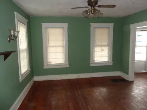 961 W 3rd St, Plainfield, NJ 07060 photo 2