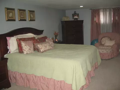 40 Kline Pl, Berkeley Heights, NJ 07922 photo 9