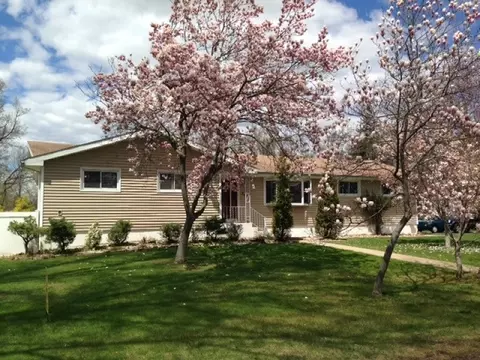 40 Kline Pl, Berkeley Heights, NJ 07922 photo 1