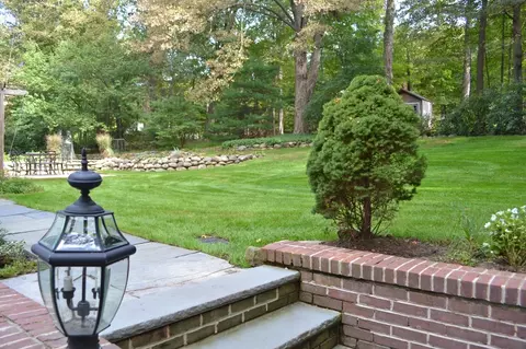 308 E Saddle River Rd, Upper Saddle River, NJ 07458 photo 3