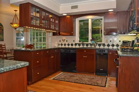 308 E Saddle River Rd, Upper Saddle River, NJ 07458 photo 11