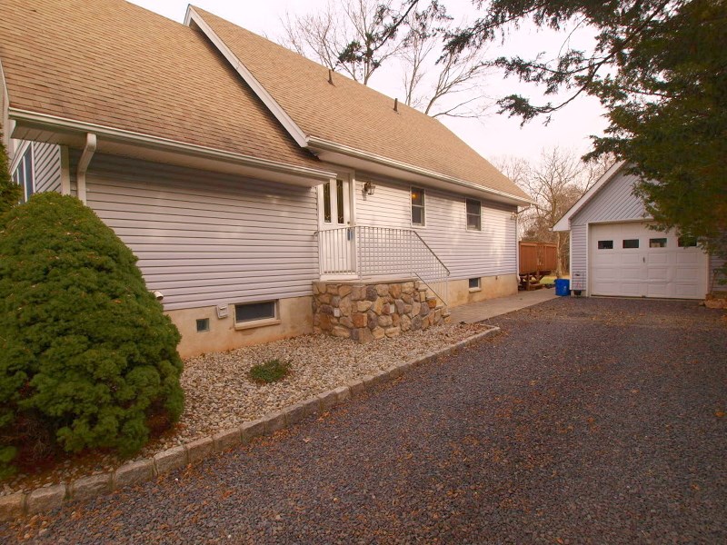  143 Leghorn Ave, Bridgewater, NJ 08807 photo 1