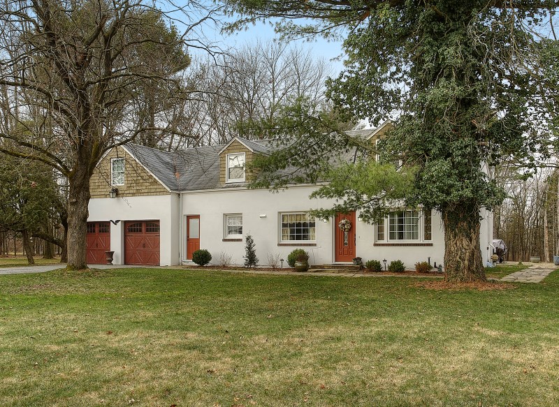 395 Cedar Ridge Rd, Bedminster, NJ 07921 photo 1