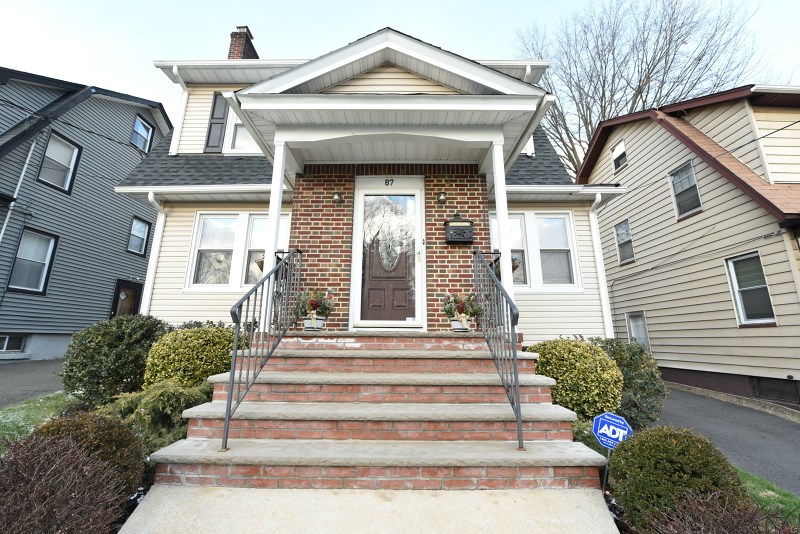 87 Bailey Ave, Hillside, NJ 07205 photo 1