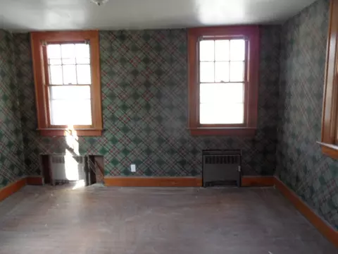 205 E 3rd Ave, Roselle, NJ 07203 photo 9