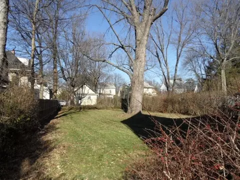 205 E 3rd Ave, Roselle, NJ 07203 photo 3