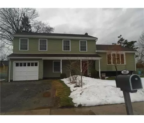 2007 Oak Tree Rd, Edison, NJ 08820 photo 1