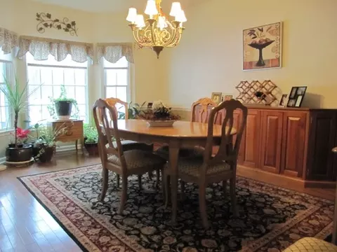 33 Bethpage Dr, Skillman, NJ 08558 photo 3
