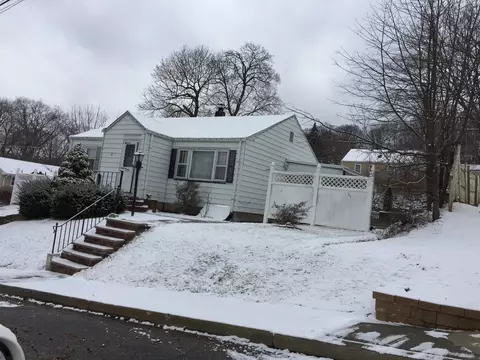 10 Pine St, Dover, NJ 07801 photo 3