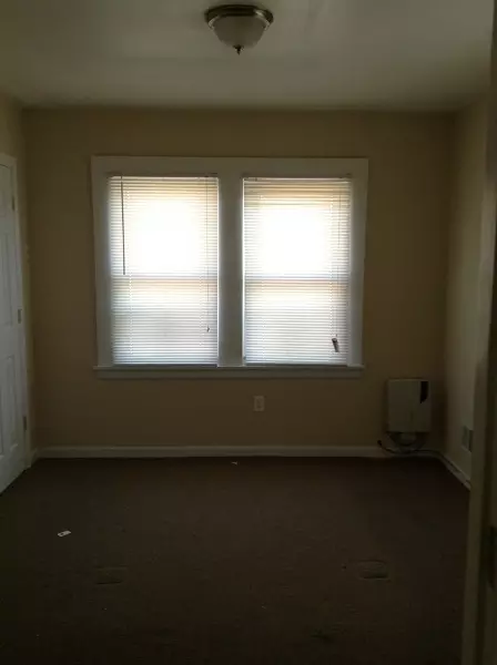 1108 W 3rd St, Plainfield, NJ 07060 photo 3