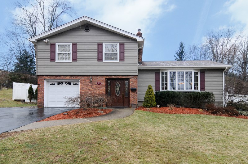 67 Harrison Rd, Wayne, NJ 07470 photo 1