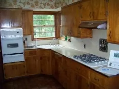 141 Centre St, Waldwick, NJ 07463 photo 4