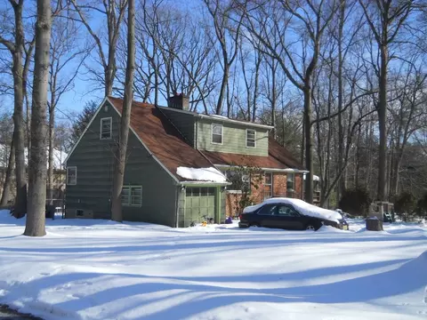 141 Centre St, Waldwick, NJ 07463 photo 1