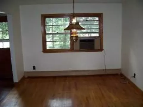 141 Centre St, Waldwick, NJ 07463 photo 3