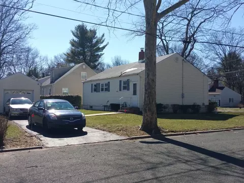 933-37 Maltby Ave, Plainfield, NJ 07063 photo 2