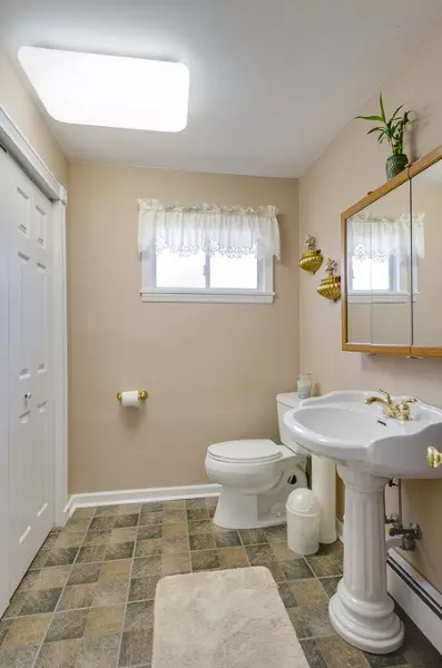 24 James St, Stanhope, NJ 07874 photo 12