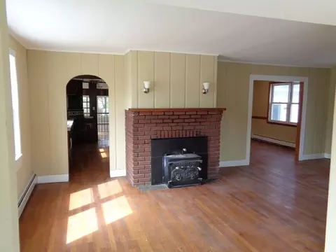 107 E Baldwin St, Hackettstown, NJ 07840 photo 7