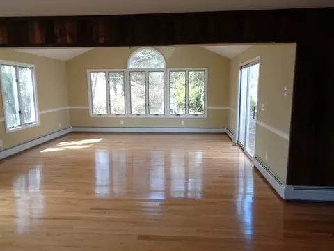 107 E Baldwin St, Hackettstown, NJ 07840 photo 3