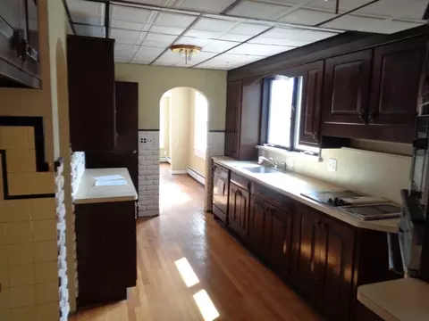 107 E Baldwin St, Hackettstown, NJ 07840 photo 5