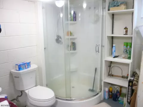 112 Lorraine Ave, Middlesex, NJ 08846 photo 4