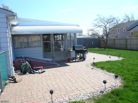 112 Lorraine Ave, Middlesex, NJ 08846 photo 8