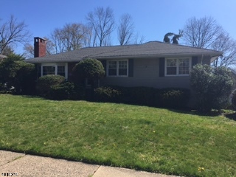 18 Cecilia Dr, Wayne, NJ 07470 photo 1