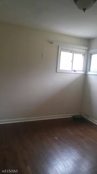 12 Lake Dr E, Wayne, NJ 07470 photo 6
