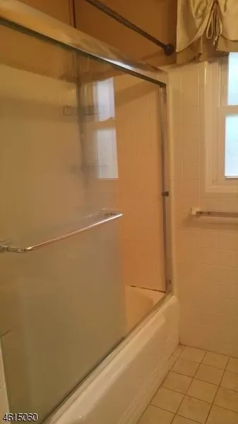 12 Lake Dr E, Wayne, NJ 07470 photo 8