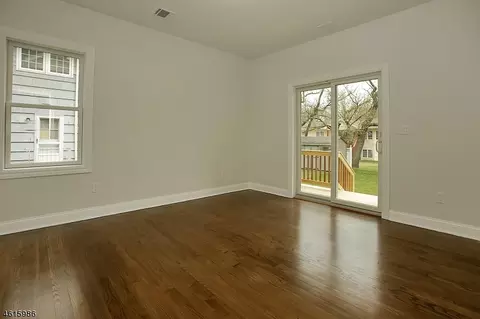 437 Polly Ann Ter, Paramus, NJ 07652 photo 12