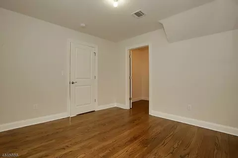 437 Polly Ann Ter, Paramus, NJ 07652 photo 15