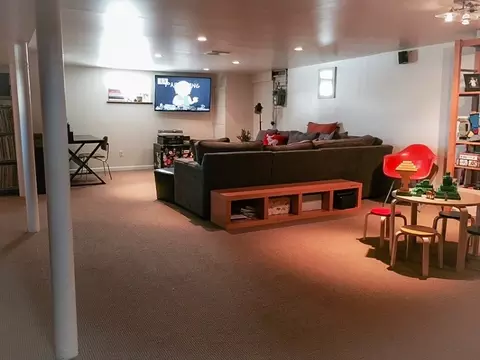 2555 Doris Ave, Union, NJ 07083 photo 8