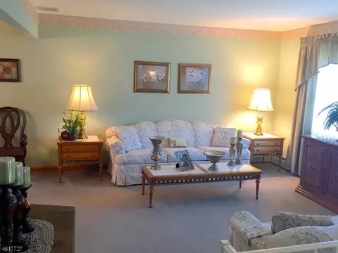 23 Pelham Rd, Wayne, NJ 07470 photo 9