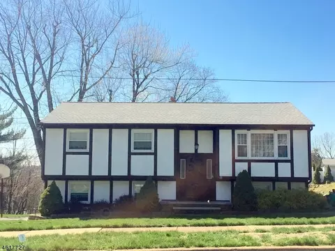 23 Pelham Rd, Wayne, NJ 07470 photo 1