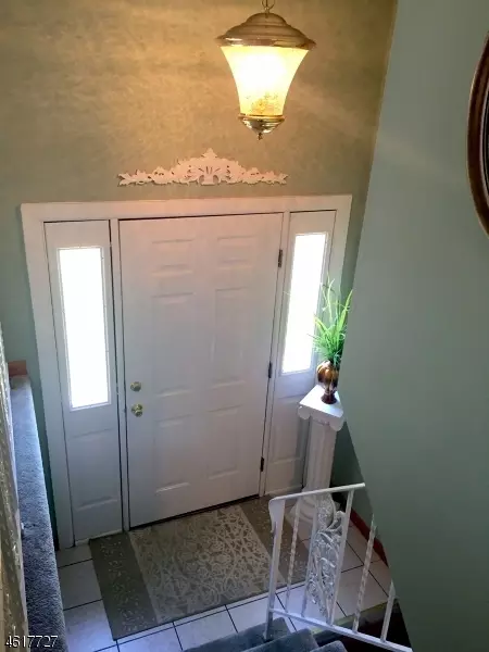 23 Pelham Rd, Wayne, NJ 07470 photo 2