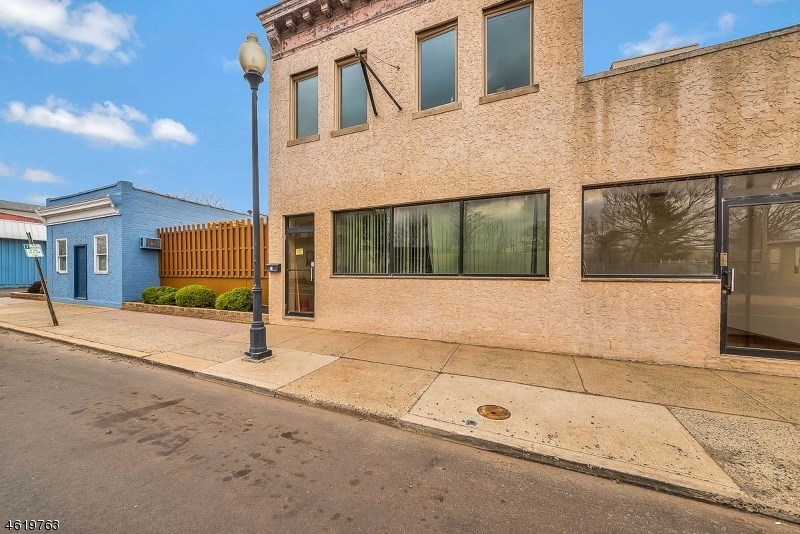 25 W Main St, Bound Brook, NJ 08805 photo 1