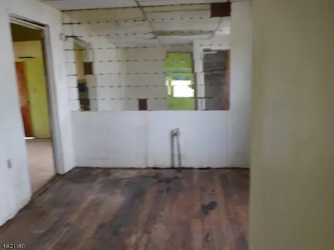 1233 Brookside Ave, Union, NJ 07083 photo 4