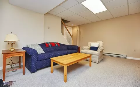 25 Joyce Dr, Succasunna, NJ 07876 photo 18
