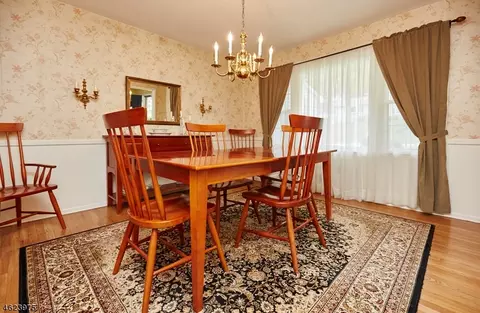 25 Joyce Dr, Succasunna, NJ 07876 photo 6