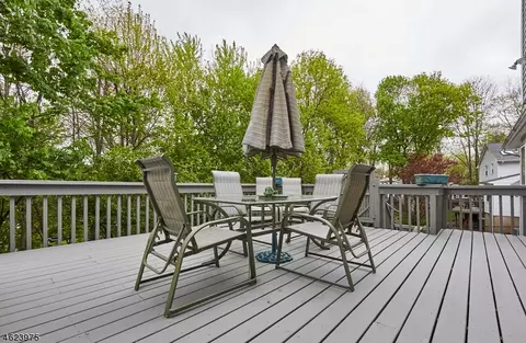 25 Joyce Dr, Succasunna, NJ 07876 photo 20