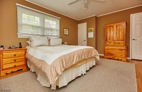 25 Joyce Dr, Succasunna, NJ 07876 photo 11