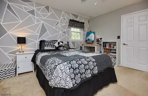 25 Joyce Dr, Succasunna, NJ 07876 photo 14