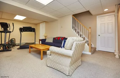 25 Joyce Dr, Succasunna, NJ 07876 photo 19