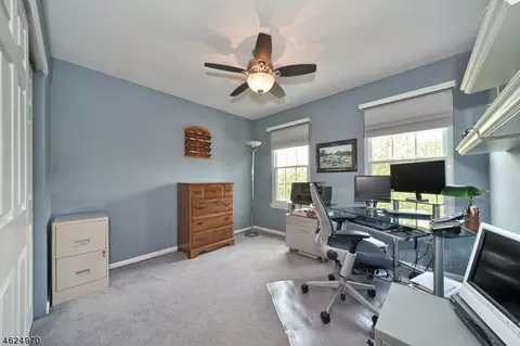 18 Harrier Ct, Wayne, NJ 07470 photo 11